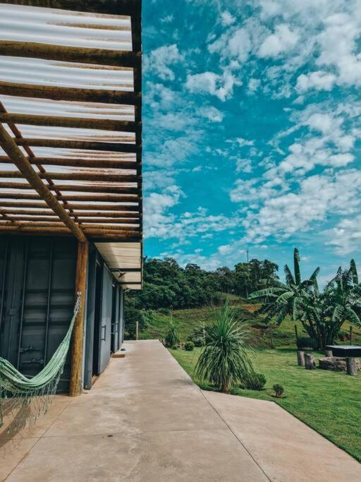 Casa Container Com Spa E Linda Vista Para A Serra Da Mantiqueira Villa Bueno Brandão Kültér fotó