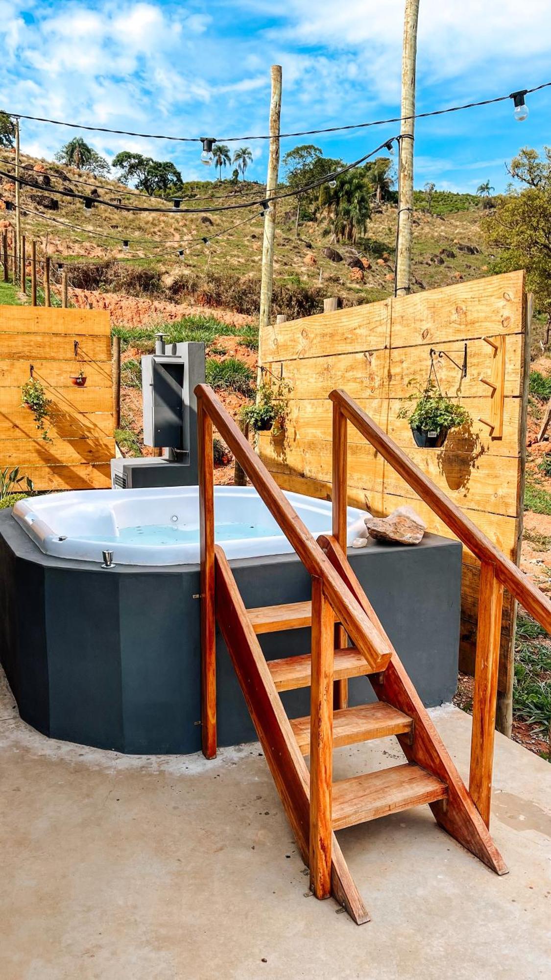 Casa Container Com Spa E Linda Vista Para A Serra Da Mantiqueira Villa Bueno Brandão Kültér fotó